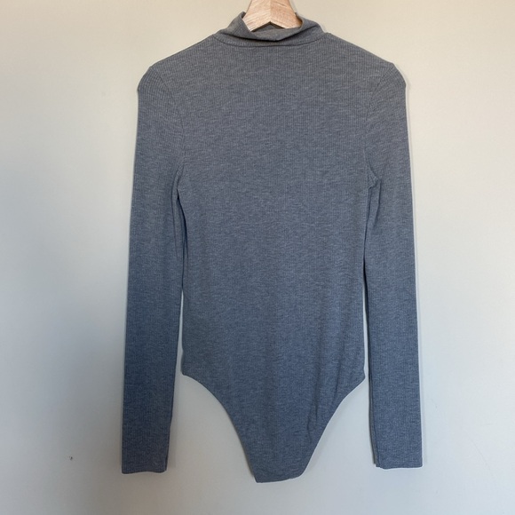 Grey Topshop Ribbed Mock Neck Bodysuit - Picture 4 of 6